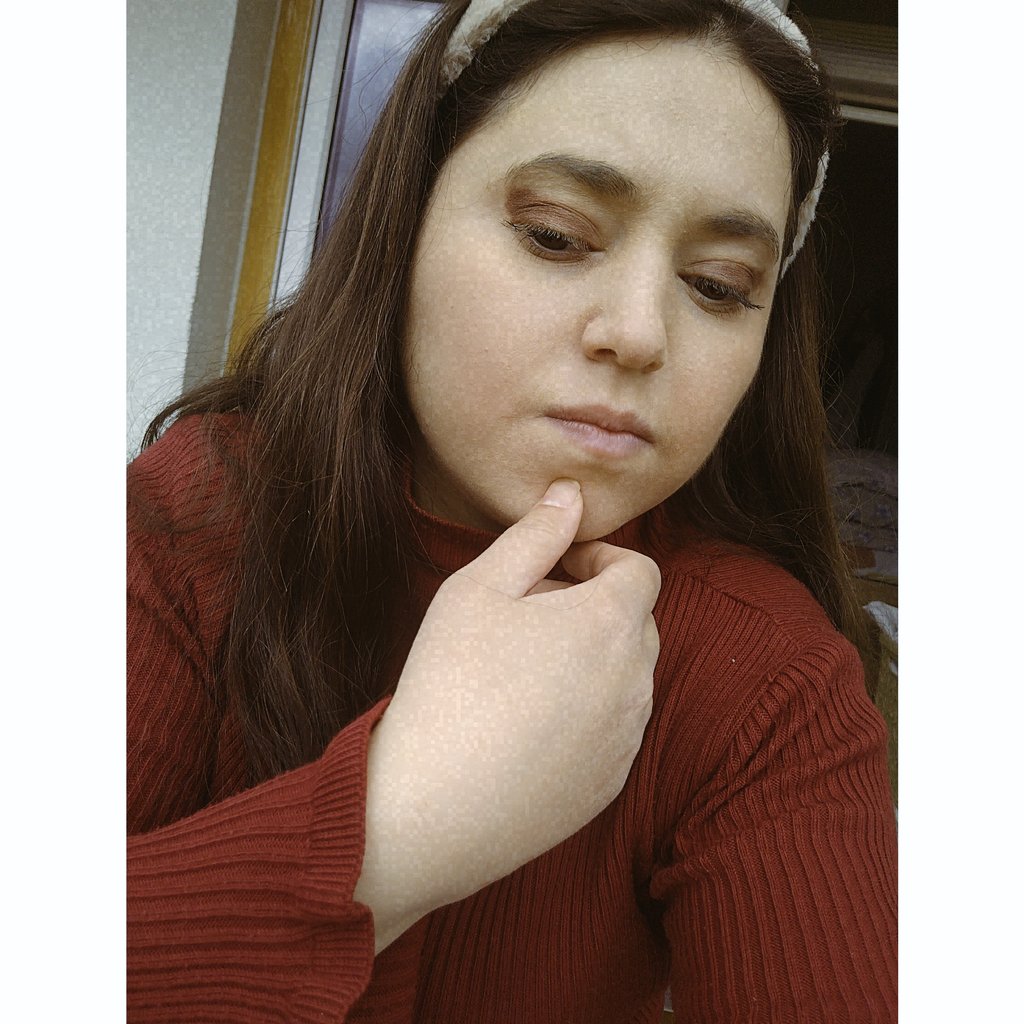 Gitsen de artık beni bağlamaz; hani bir laf vardır ya, kendi düşen ağlamaz.