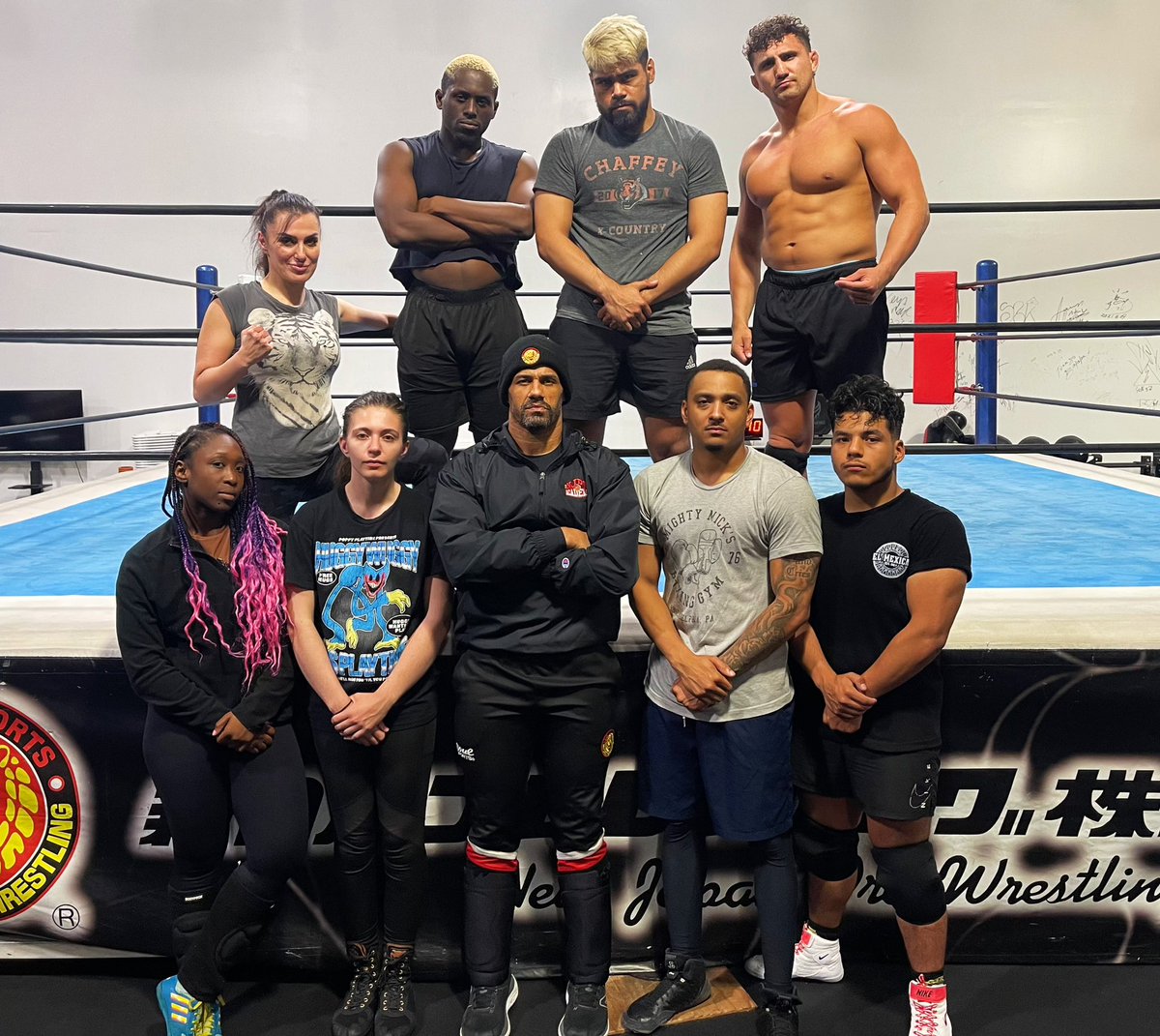 NJPWofAmerica's tweet photo. Welcome our latest group of beginners trainees and advanced level students to #njpwAcademy. Do your best!

#njpw https://t.co/hGuifMQhhW