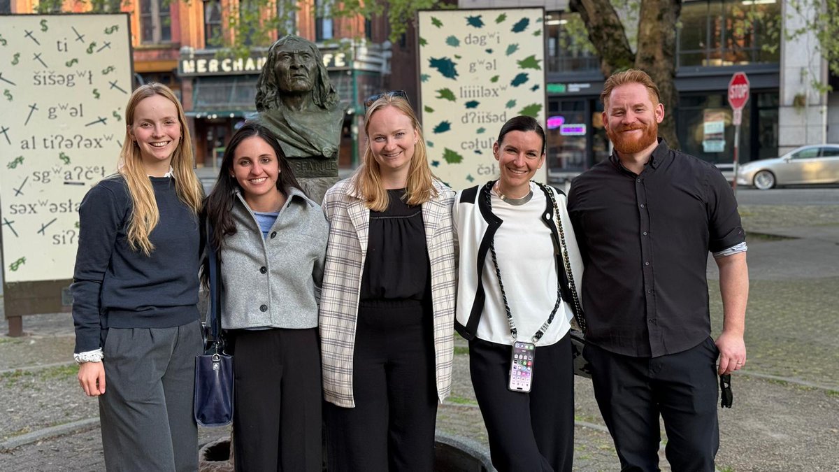 Frederike Petzschner (@rikepetzschner) on Twitter photo 🚨 We’re hiring! I'm looking for a Postdoc & Lab Manager to join my team at Brown University starting this summer.
Come work on computational modeling & neuroimaging in embodied intelligence & psychiatry
🔗 fpetzschner.com/lab/team/joinu…
Please share!
#AcademicJobs #Neurojobs #Hiring 🚨 We’re hiring! I'm looking for a Postdoc & Lab Manager to join my team at Brown University starting this summer.
Come work on computational modeling & neuroimaging in embodied intelligence & psychiatry
🔗 fpetzschner.com/lab/team/joinu…
Please share!
#AcademicJobs #Neurojobs #Hiring