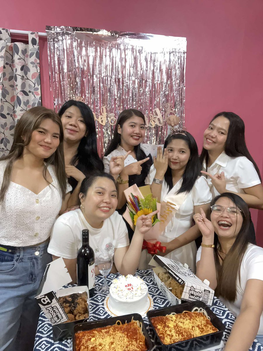 ronaarnuza03's tweet image. 05.01.2025
Bridal shower
Days left being SINGLE
#SoontobeMRS #MStoMRS