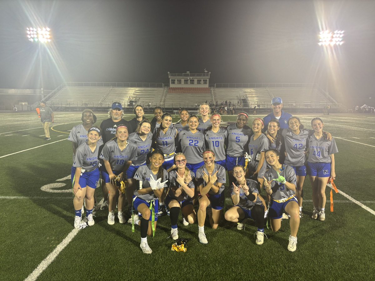 So proud of our team going 3-0 last night vs Franklin, Fairview &amp; Summit after 2 tough ones on Tuesday vs Page and Ravenwood. 5 games in 2 days what a great effort! 6-2 in the district with the tournament coming up this weekend. #uKNIGHTed