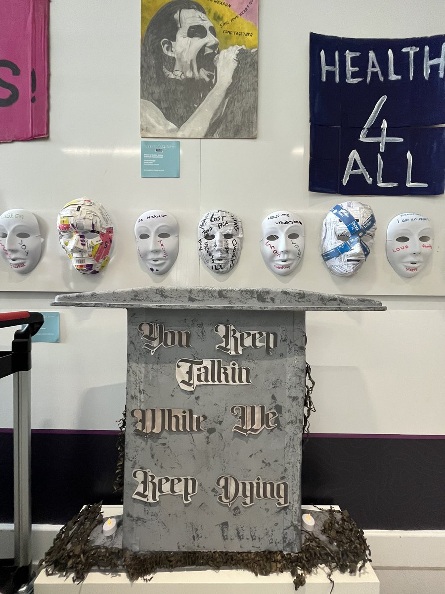 Attended the Chance 2 Change event today. Voices of lived experience need to be at the forefront of health &amp; social care. The peer support blister pack really moved me. The need to work collaboratively to address unmet need is a must. #makeslinks <a href="/LWPmakeslinks/">LinksWorkerProgramme</a>