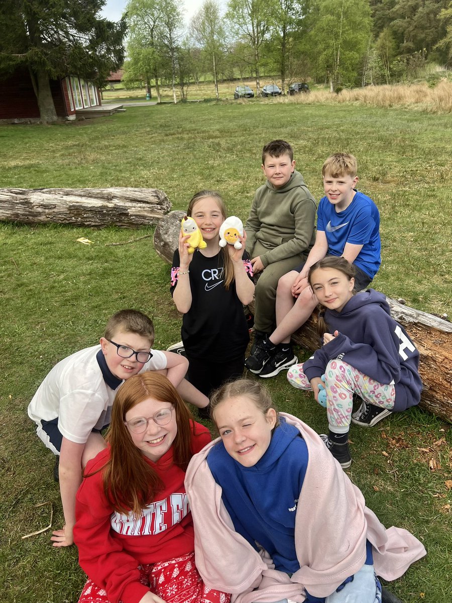 Enjoying a lovely campfire for tonight’s activity, games, songs and marshmallows🔥