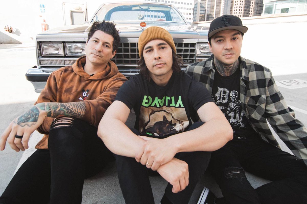 Pierce The Veil (@piercetheveil) on Twitter photo Thank you for holding on till May. You all took this song and made it your own, giving it new life and meaning.
This Mental Health Awareness Month, we want to bring awareness to mental health and suicide prevention. We teamed up with <a href="/afspnational/">American Foundation for Suicide Prevention</a> to giveaway a VIP Fan Thank you for holding on till May. You all took this song and made it your own, giving it new life and meaning.
This Mental Health Awareness Month, we want to bring awareness to mental health and suicide prevention. We teamed up with <a href="/afspnational/">American Foundation for Suicide Prevention</a> to giveaway a VIP Fan