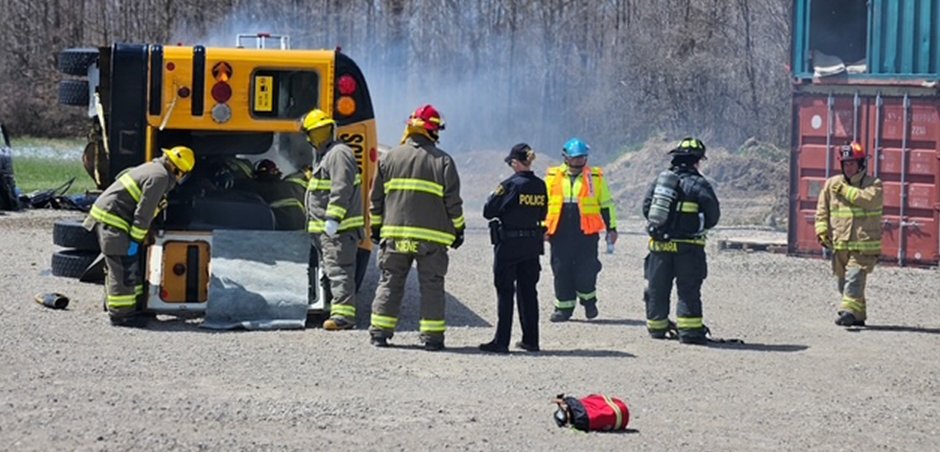 #HuronOPP officers took part in a joint training initiative in #Blyth this week partnering with <a href="/huroncountyems/">Huron Paramedics</a> #huroncounty fire departments, and local students who helped create realistic emergencies for training purposes. Preparedness is the key and we are always at the ready