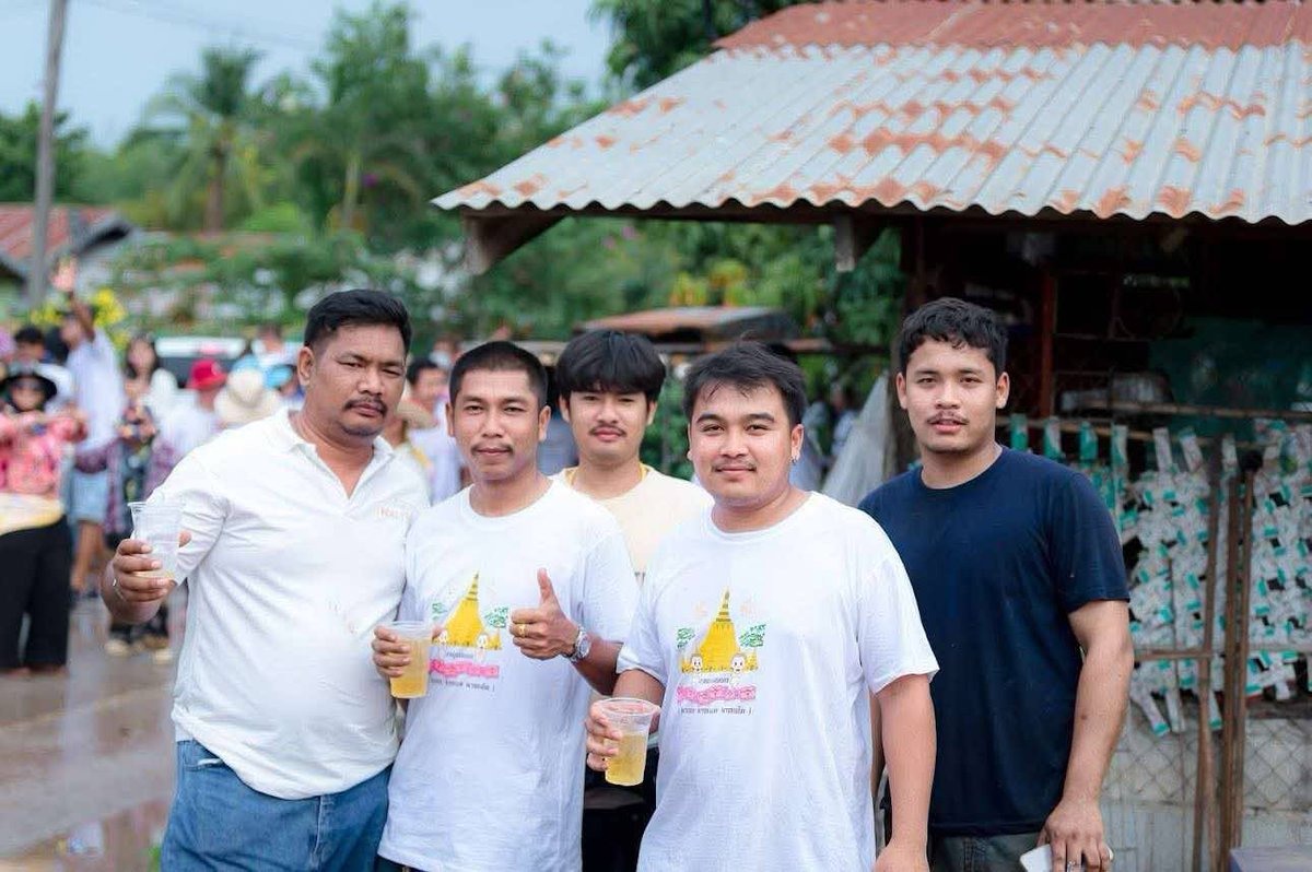 บอล ลี่ tweet media