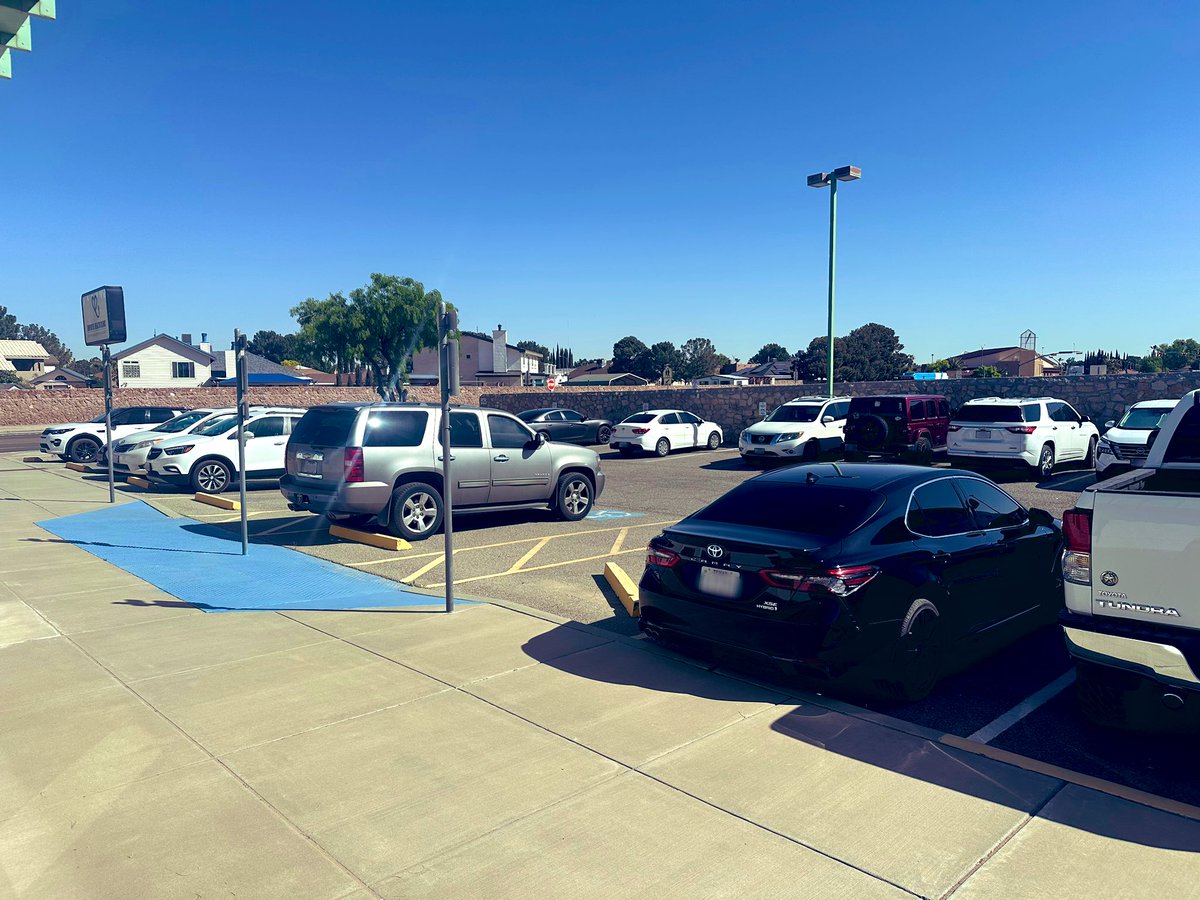 Busy morning here at the SISD employee health clinic❗️ lots of great, quality care being given today.. if your interested in scheduling an appointment please contact the clinic at 915-937-2750❗️💙  #TeamSISD #SISDHealthClinic