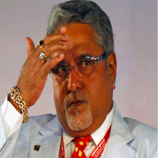 ஹம்ம்,இவங்க டீம் ஓனர் சுதந்திர போராட்ட தியாகி