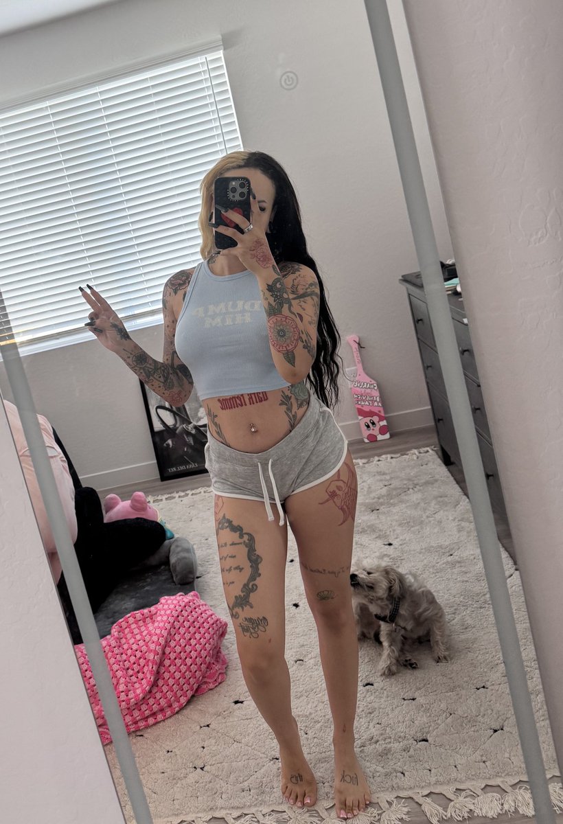 Wish me and my dog a good morning by paying for my coffee. 
Femdom