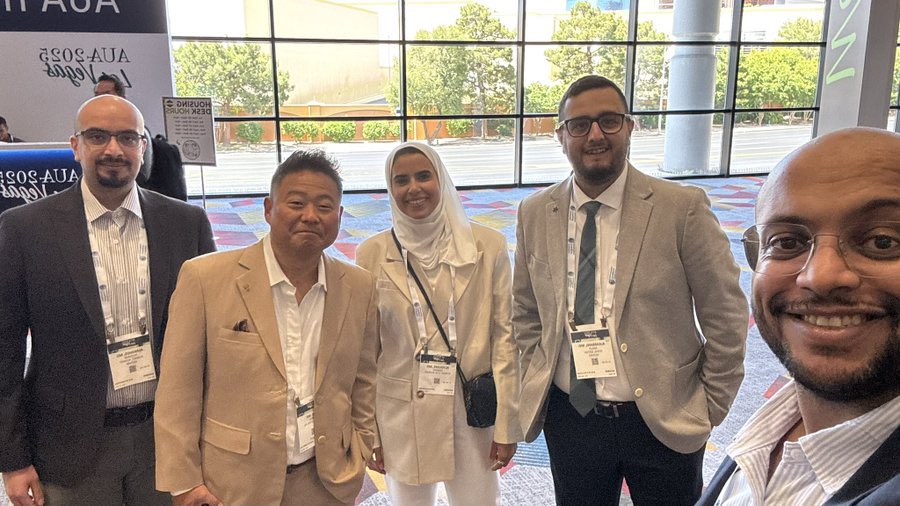 RJY91's tweet image. The #AUA25 was a huge success! Awesome networking and greaat courses. Also, I’m obsessed with the new GSM guidelines 🔥
See you all in DC next year!