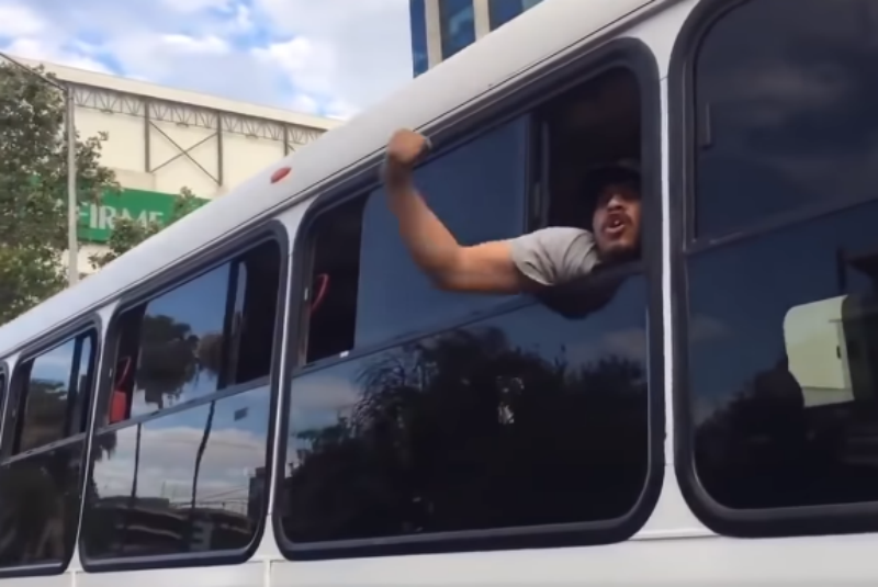 Que no se olvide: "Los obreros movemos a México, pinches ridículos"