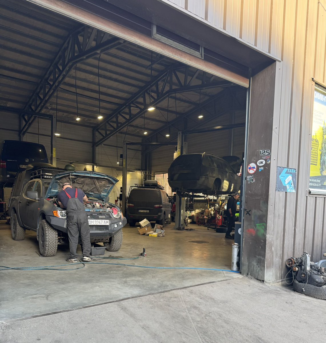 заїжджаю на сто під крик «йобана турбіна»