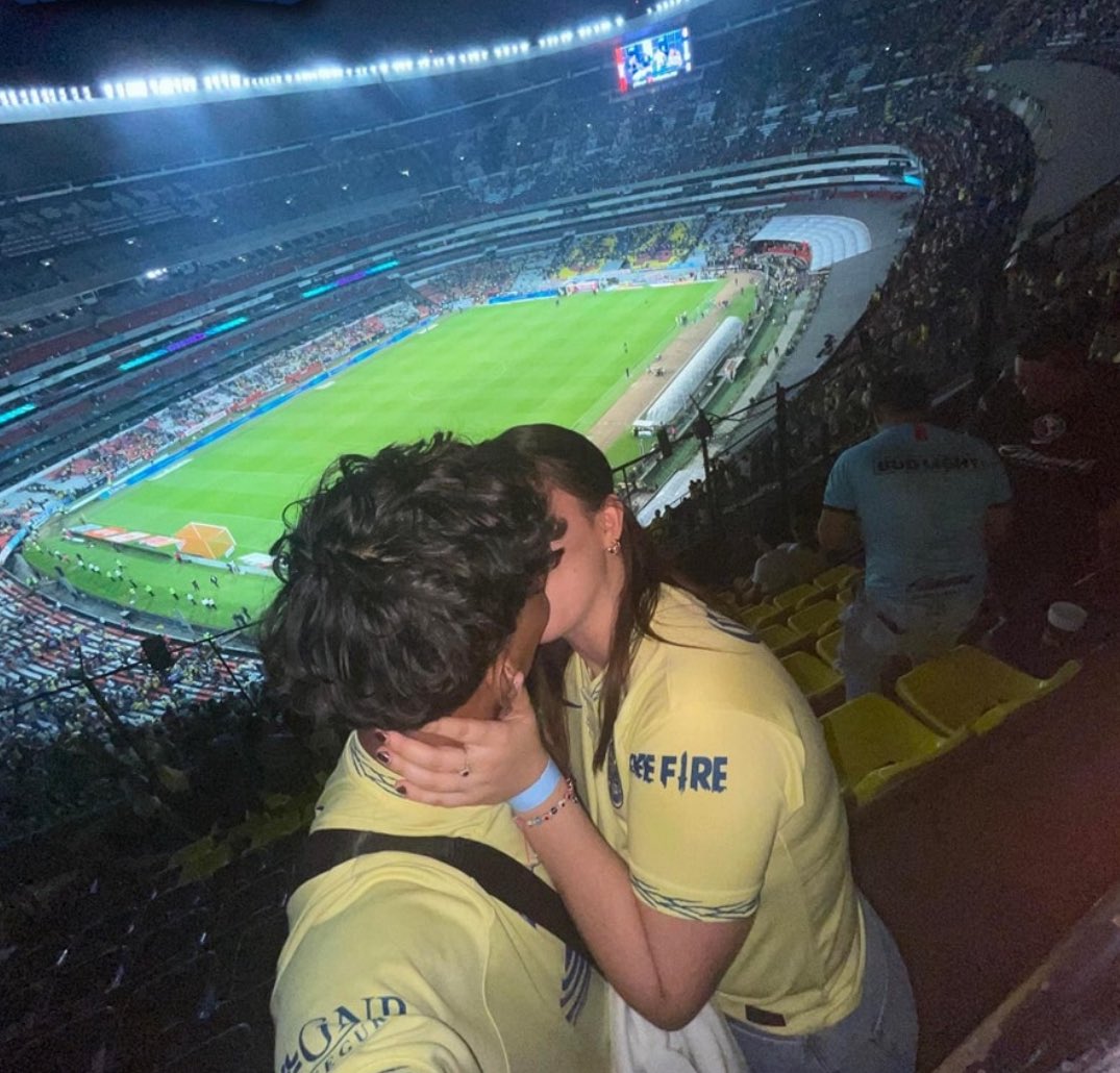 _AndreCA7's tweet photo. Tuve un sueño. https://t.co/MzYwChug9O