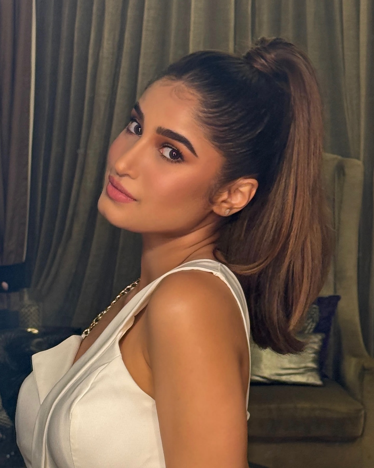 Gp4EiSNaEAAnU3X?format=jpg&name=large