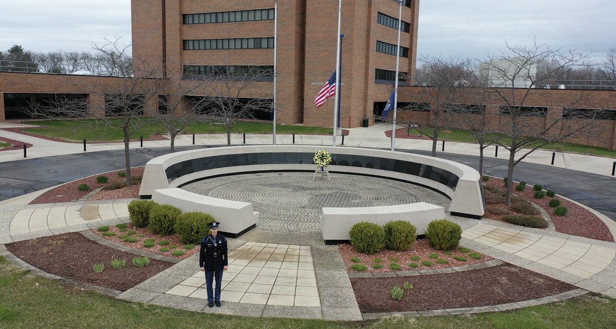 Michigan State Police tweet media