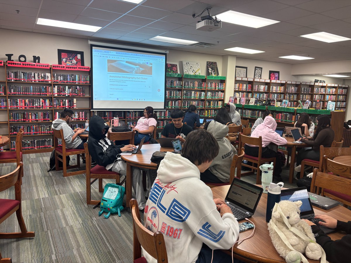 NGRaiderLibrary's tweet image. Collaborated w/ Dr. King &amp;amp; Ms. Corbin on an annotated bibliography assignment for E4 to help students learn college-level research skills! Students finding articles over 1984 &amp;amp; surveillance using @galecengage Academic Onefile &amp;amp; practicing creating MLA citations @NGHS_Raiders
