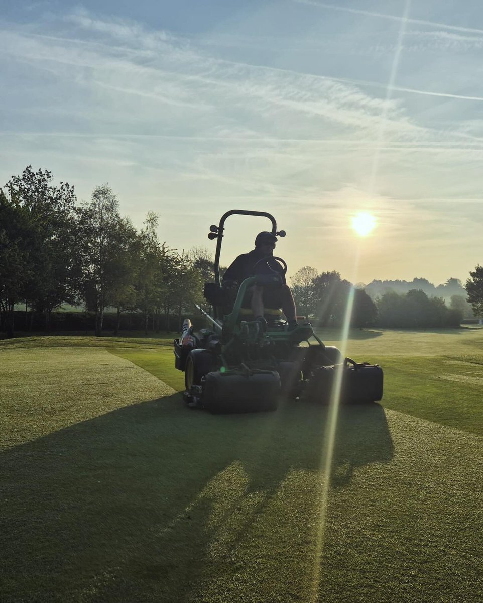 Jacob Shellis (@jacobshellis) on Twitter photo Nice trip down to <a href="/GolfDroitwich/">Droitwich Golf Club</a> today to install another lithium Club Car Tempo for GM Tom Waldron brining the fleet up to 7!
Was also good to catch up with CM Billy Hayes and see their machines we delivered last year out performing well! Course was looking great, credit to Nice trip down to <a href="/GolfDroitwich/">Droitwich Golf Club</a> today to install another lithium Club Car Tempo for GM Tom Waldron brining the fleet up to 7!
Was also good to catch up with CM Billy Hayes and see their machines we delivered last year out performing well! Course was looking great, credit to