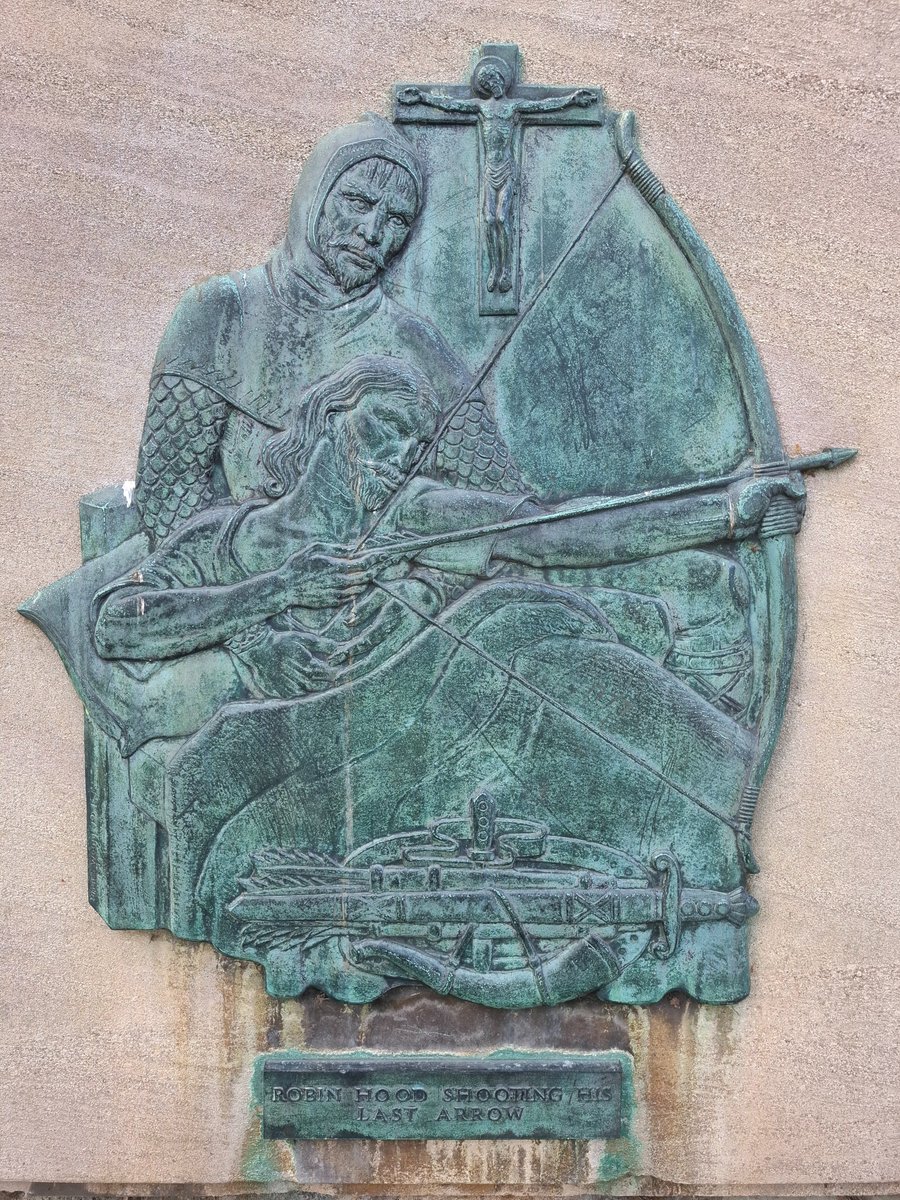 EzekialBone's tweet image. Is this the death of #RobinHood? Not by a long shot. Robin Hood defends RH on @Notts_TV news this eve, as Nottingham Building Society debacle continues. The world needs heroes. RH is a fit hero for the C21st & one day will be put on the pedestal he deserves 🎯 @No1tingham