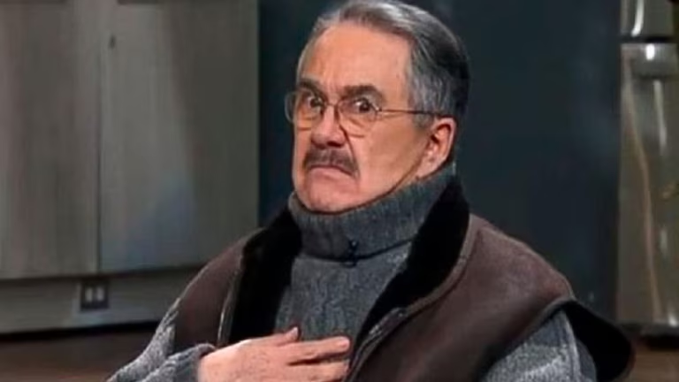 ManuelGaleazz1R's tweet photo. ¡Le tocó tunda a #PedroSola !

"Ya no saben ni qué hablan. Además, son muy ignorantes porque todos los mexicanos y mexicanas pagan impuestos. Cuando compras un producto pagas el #IVA. Hay mucha ignorancia, racismo y clasismo", respondió la presidenta #ClaudaSheinbaum (@Claudiashien), al ser cuestionada por comentarios del comunicador y de #SalinasPliego que sugieren que solo voten quienes pagan impuestos.

#MañaneraDelPueblo