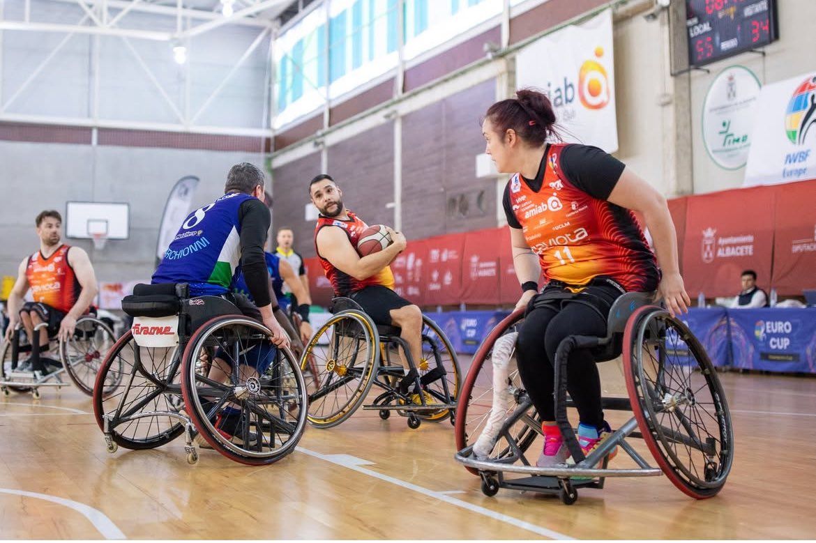 Fundación ONCE (@fundacion_once) on Twitter photo 🏀 El <a href="/cd_Ilunion/">CD ILUNION</a> y el <a href="/BsramiabA/">BSR amiab Albacete</a> quieren la Champions de #baloncesto en silla de ruedas.
La Final Four se juega mañana y el sábado en Estambul (Turquía).
¡¡Muchas suerte!! 💪
bit.ly/44CpprJ 🏀 El <a href="/cd_Ilunion/">CD ILUNION</a> y el <a href="/BsramiabA/">BSR amiab Albacete</a> quieren la Champions de #baloncesto en silla de ruedas.
La Final Four se juega mañana y el sábado en Estambul (Turquía).
¡¡Muchas suerte!! 💪
bit.ly/44CpprJ