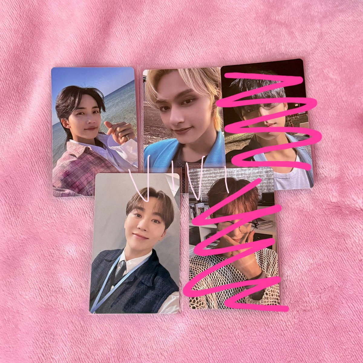 bbucart's tweet photo. @wonqatsu Hi! I have these Jun pcs https://t.co/zCvBeNDo4q