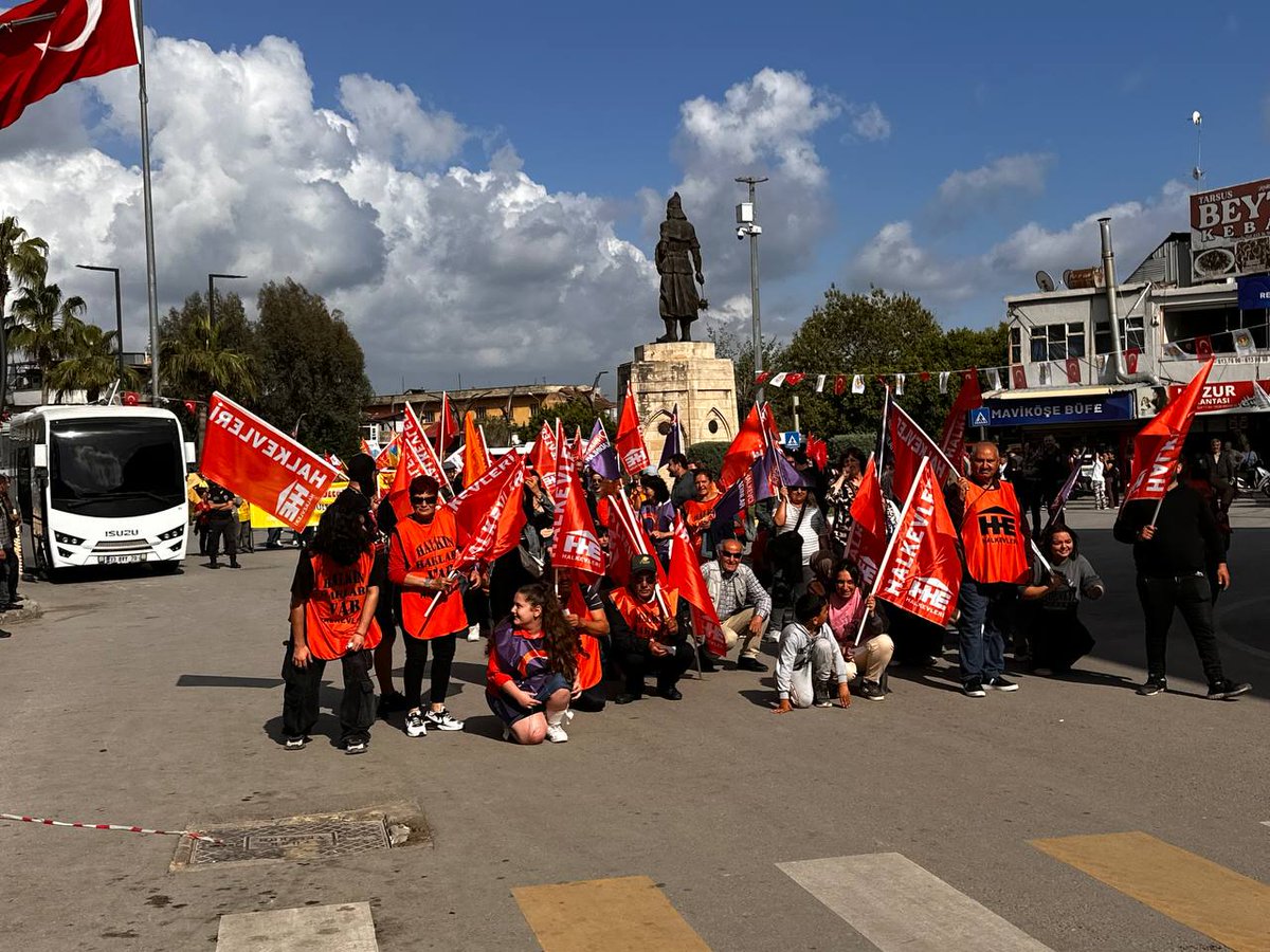 Emeğimiz,  özgürlüğümüz, irademiz için #1Mayıs ta sokaktayız!
Halk Saray'dan büyüktür ✊️