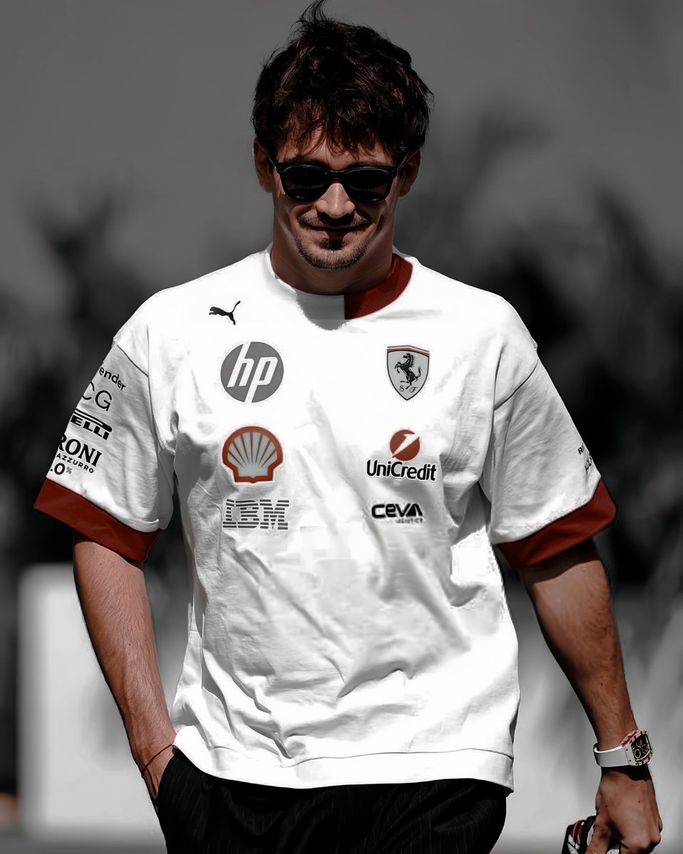 ᅠ

ᅠ

ᅠᅠ

             𝖢𝗈𝗆𝖾 𝗉𝖺𝗌𝗍 𝗍𝗁𝖾 𝖽𝖺𝗋𝗄,
             𝘁𝗮𝗸𝗲 𝗺𝘆 𝗵𝗮𝗻𝗱. . . 

ᅠ

ᅠ

ᅠ