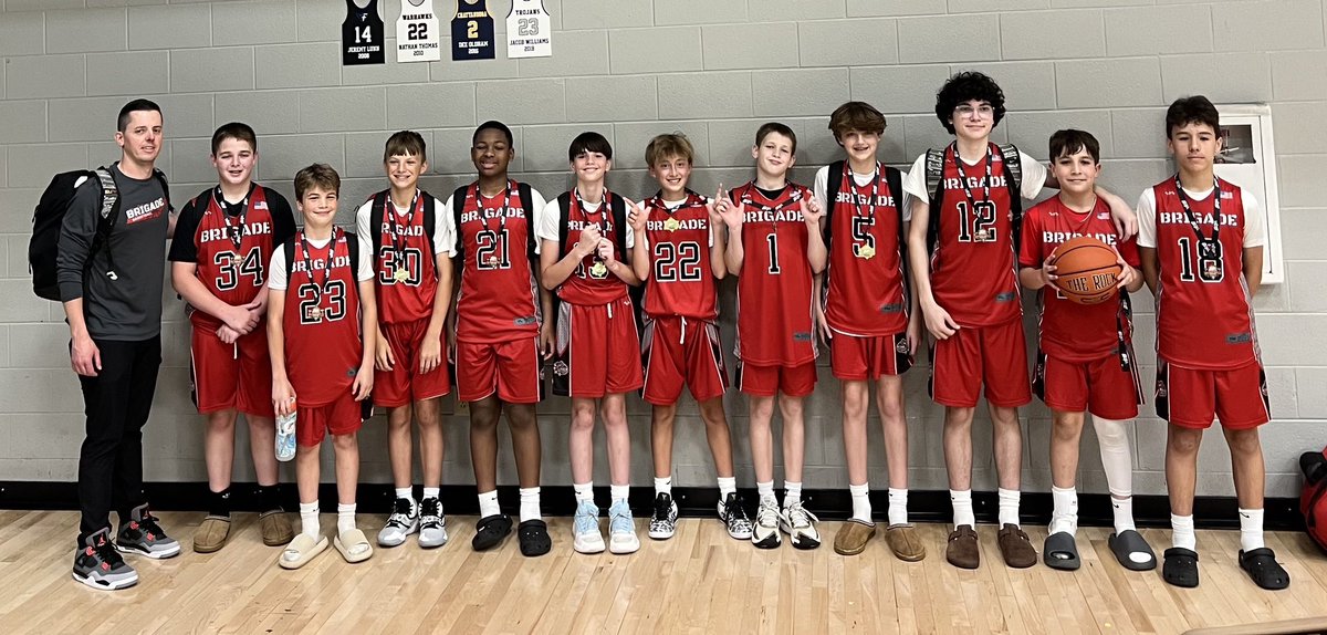 🥇CONGRATS to the #BRIGADE2031 team… MSYS Full Court Press CHAMPS (4-0) in the 6th Division!

#theBRIGADEway🔴⚫️