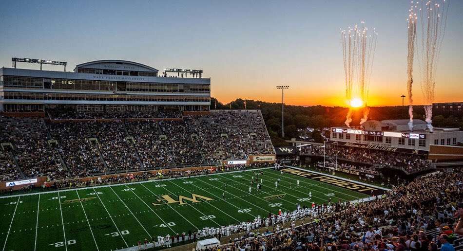 After a great conversation with <a href="/Co_Jackson21/">Chevis Jackson</a>  blessed to receive my 2nd d1 offer from wake forest! <a href="/polk_way/">PolkWay</a> <a href="/DylanOliver23/">PolkwayDylan</a>