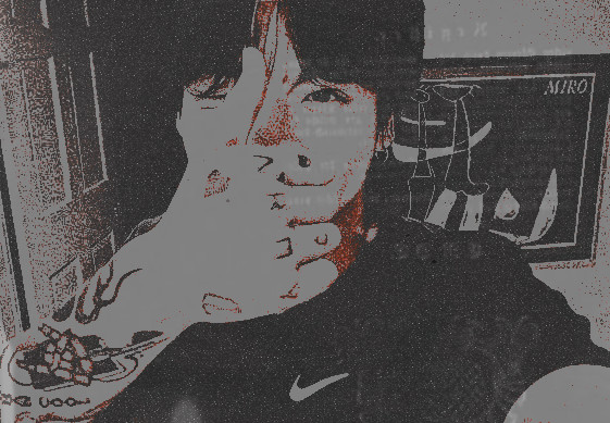 ᅟᅠ
ᅟᅠ
salondaki öğrencilerin yaş aralığını gözden geçirmem gerek; havalı durmaya çalışırken sakatlanan öğrencimin ailesi benden şikayetçi olacakmış. birilerini etkilemek uğruna sakatlanan oğullarını kameradan izlediklerinde verecekleri tepkiyi keyifle seyredeceğim.
ᅟᅠ
ᅟᅠ