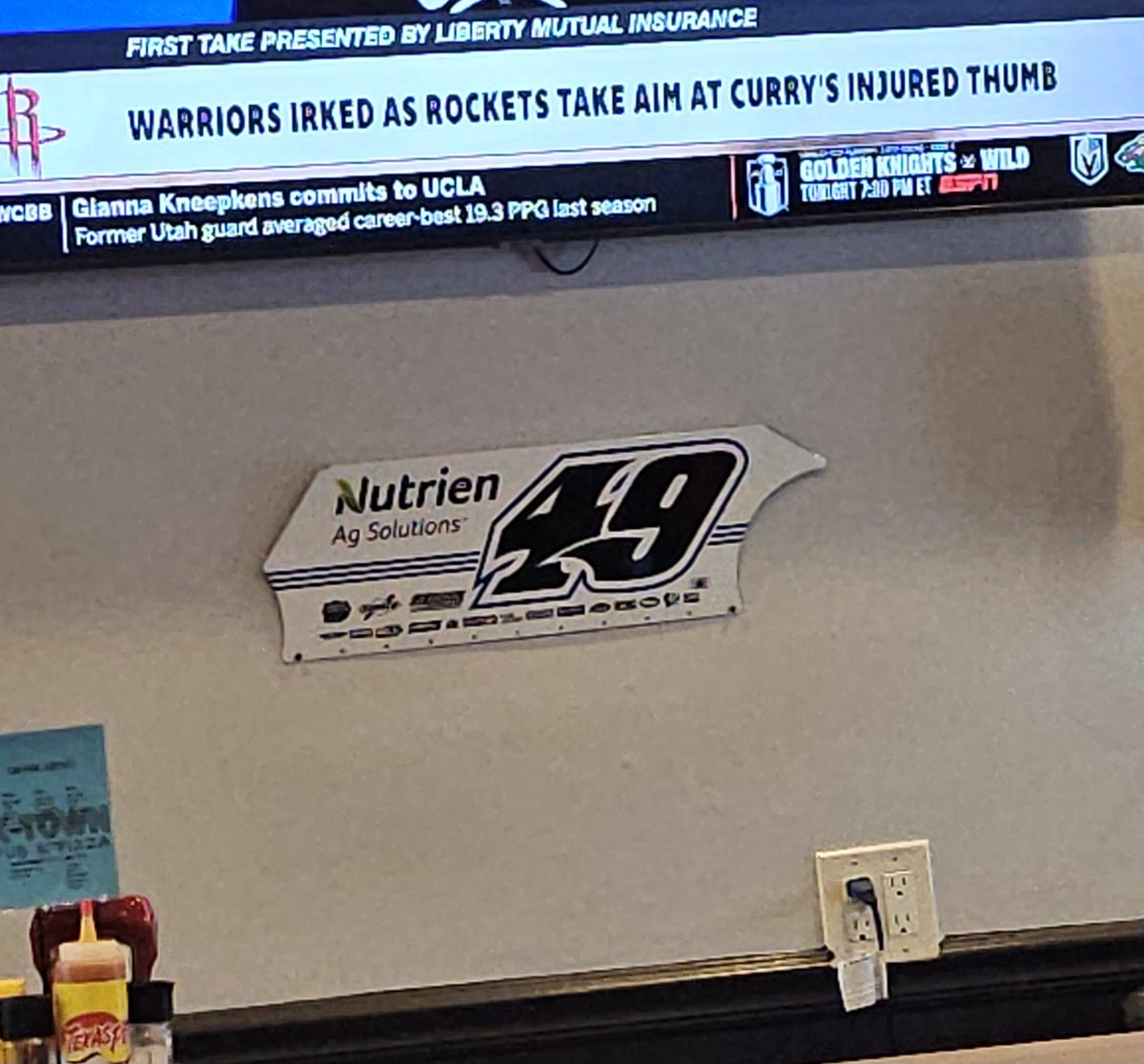 Steve Post (@thepostman68) on Twitter photo A restaurant's decor says a lot about a place. K-Town Pub & Pizza (Kannapolis) is fantastic in food and <a href="/TheFast49/">Jonathan Davenport</a> decor! A restaurant's decor says a lot about a place. K-Town Pub & Pizza (Kannapolis) is fantastic in food and <a href="/TheFast49/">Jonathan Davenport</a> decor!