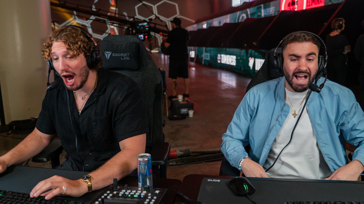 These two always bring the energy to the B stream ⚡️🗣️ #ALGSopen