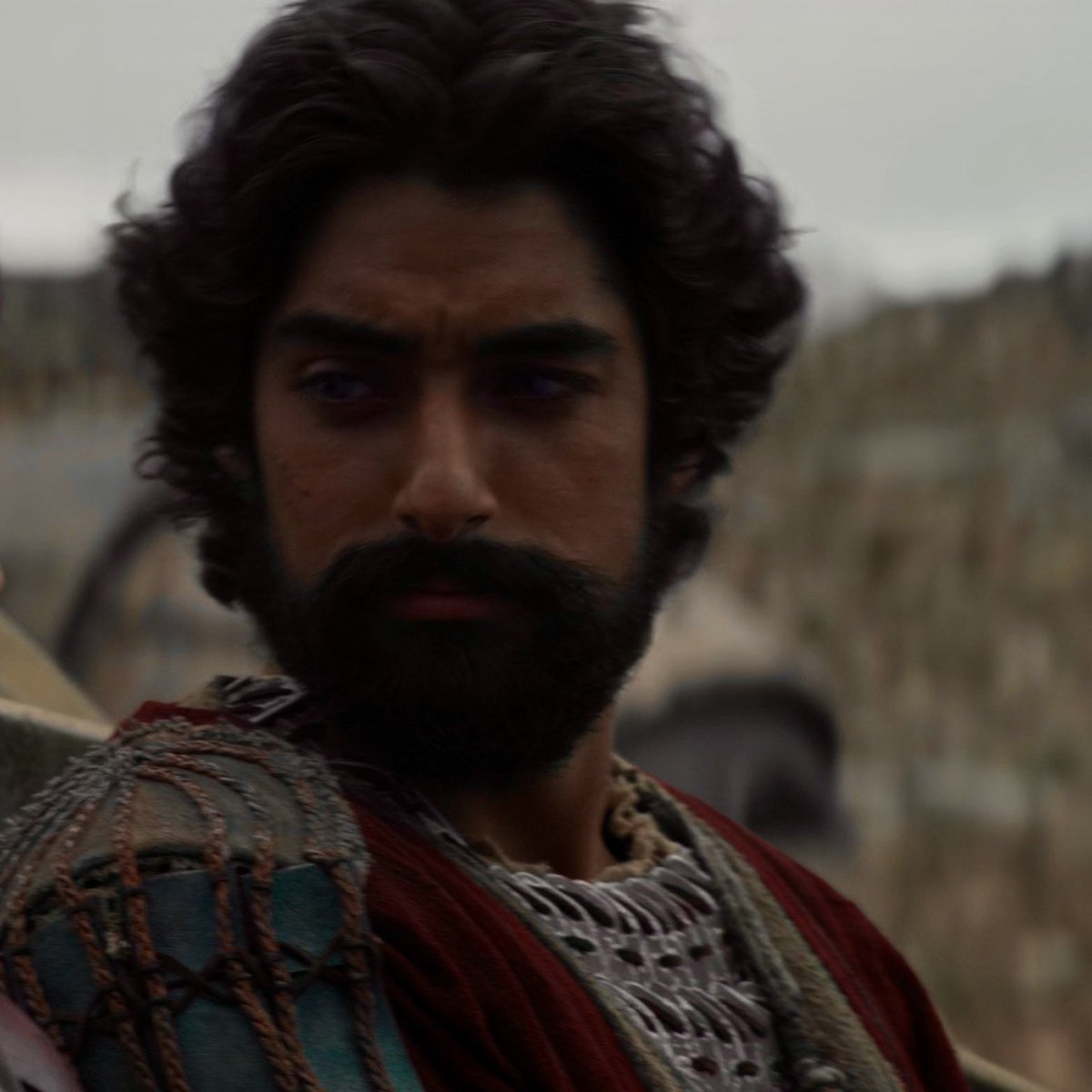 kyber_kat's tweet image. man, i’m so hungry i                    wtf
could eat kanan jarrus