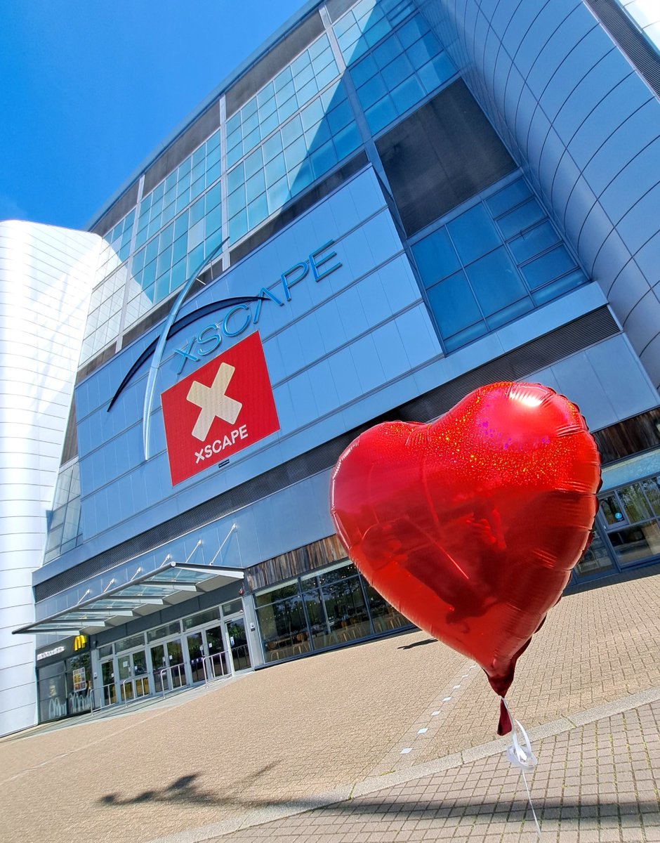 DestinationMK's tweet image. We're coming to the end of #LoveMK Day but we've got two more competitions ❤️

Between now and 7pm you can win a round of golf for four people Volcans Falls @XscapeMK. Get your mates or family together and see who can get that hole in one! ⛳️

To enter; use #LoveMK before 7pm 👍