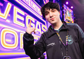 Martin Kuhn (@martrixeesports) on Twitter photo Un 🇨🇱chileno estara representando a <a href="/natusvincere/">NAVI</a> para la <a href="/EWC_EN/">Esports World Cup</a> de TFT!
🇨🇱<a href="/maikeltft/">NAVI Maikel</a>, que previamente represento a <a href="/teamisurus/">Isurus</a> y Toronto Ultra, esta semana estara compitiendo por NAVI para las clasificatorias de EMEA para la Esports World Cup Un 🇨🇱chileno estara representando a <a href="/natusvincere/">NAVI</a> para la <a href="/EWC_EN/">Esports World Cup</a> de TFT!
🇨🇱<a href="/maikeltft/">NAVI Maikel</a>, que previamente represento a <a href="/teamisurus/">Isurus</a> y Toronto Ultra, esta semana estara compitiendo por NAVI para las clasificatorias de EMEA para la Esports World Cup