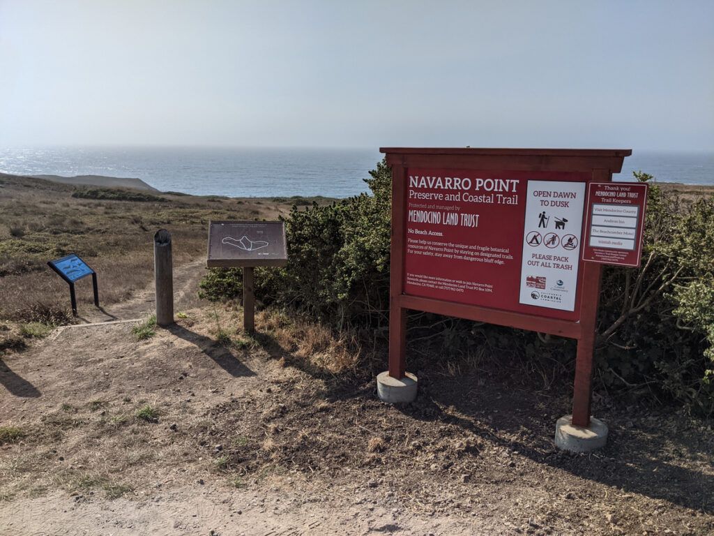 Trail Keepers Program mendocinolandtrust.org/trail-keepers-…