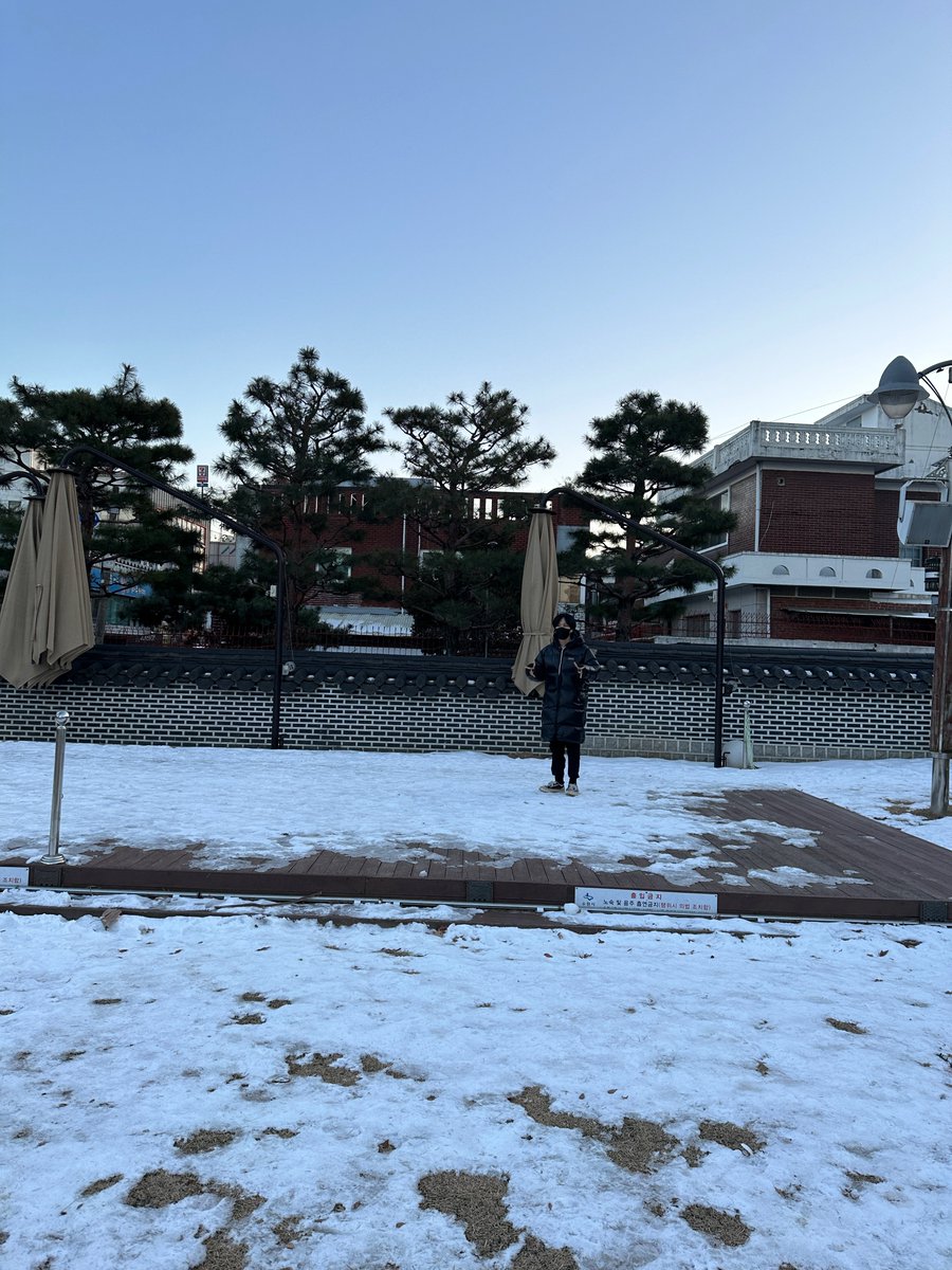 hoonstar0817's tweet photo. Happy 10 years, the day Yonghoon was adopted by four babies.
#mas0094 #onewe #원위
https://t.co/M3SthCPQ7H https://t.co/3kxYzDjaVO