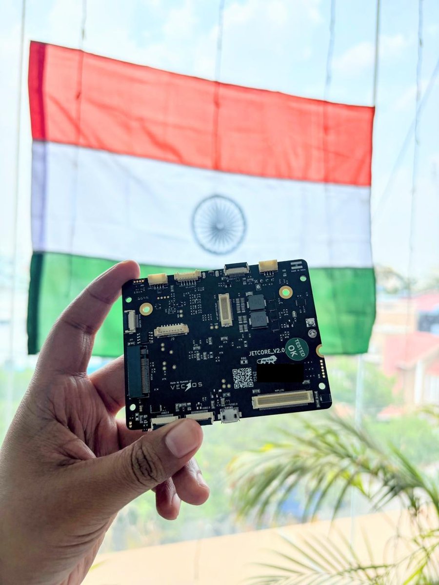 NewsIADN's tweet image. Delhi-based #VecrosTech has developed an indigenous 'flight computer' for autonomous drones called #JetCore.