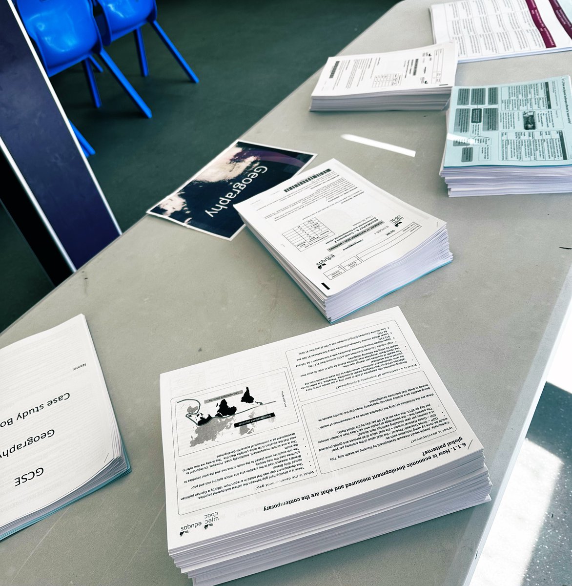 MissRedGeog's tweet photo. Revise Right for my lovely Y11s! I really will miss this group of students, we’ve had 5 years of fun and it’s been so nice watching them grow into amazing little humans 🥰🗺️🌍#SCAmazing #GCSEGeography https://t.co/sfYLzLLCHl
