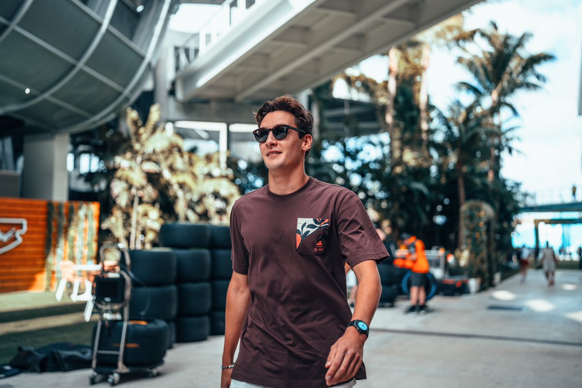 Checking in for Media Day in Miami 🌴👌

<a href="/GeorgeRussell63/">George Russell</a> | <a href="/adidas/">adidas</a>
