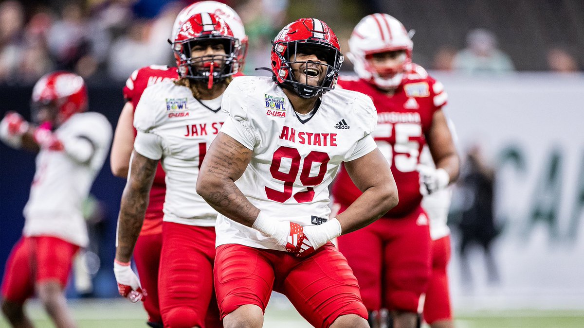 Trey Bridges (@treybridges90) on Twitter photo #AGTG After meeting and having a great conversation with <a href="/_Davis_Boy12/">⭐️Deshaun Davis⭐</a> I am blessed to receive my 9th D1 offer from <a href="/JaxStateFB/">Jax State Football</a>
<a href="/CoachBoyles/">Marcus Boyles</a> <a href="/kylercarter01/">Kyler Carter</a> <a href="/HolemanMatt/">Matthew “Pete” Holeman</a> <a href="/MrCoachCampbell/">Michael Campbell</a> <a href="/Ck2Sports/">Coach Curley Kelly-CK2 Supreme Sports Recruiting</a> <a href="/MacCorleone74/">Rion (Ree-un) Young</a> #AGTG After meeting and having a great conversation with <a href="/_Davis_Boy12/">⭐️Deshaun Davis⭐</a> I am blessed to receive my 9th D1 offer from <a href="/JaxStateFB/">Jax State Football</a>
<a href="/CoachBoyles/">Marcus Boyles</a> <a href="/kylercarter01/">Kyler Carter</a> <a href="/HolemanMatt/">Matthew “Pete” Holeman</a> <a href="/MrCoachCampbell/">Michael Campbell</a> <a href="/Ck2Sports/">Coach Curley Kelly-CK2 Supreme Sports Recruiting</a> <a href="/MacCorleone74/">Rion (Ree-un) Young</a>