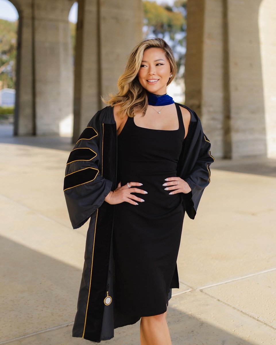 Ashley Kim tweet media