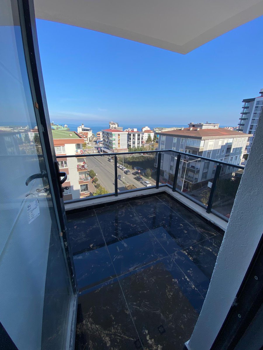 samsunakmanyapi's tweet photo. SATILIK DENİZ MANZARALI 55 m2 1+1 DAİRELER VE 4 YOLA KAVŞAK CEPHELİ KÖŞE BAŞI KİRALIK DÜKKANLAR

Atakum’un yeni gözdesi ; BAŞAK LIFE 15 

📌Kavşak Cepheli Dükkan - Bacalı ve depolu 
📌Reklam değeri yüksek ticari konum 
📌2B+Z+4 Katlı Özel Tasarım
+++ https://t.co/Q1TjoJBUPt