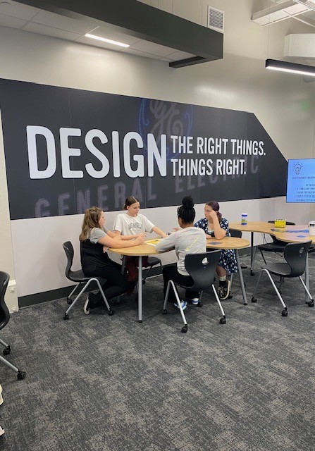 fwcs_ccr's tweet image. This week, middle school students had  the opportunity to experience a morning at the Amp Lab at Electric Works. This was a great experience for our students as they explore and prepare for high school. #fwcs #ccr @AmpLabEW