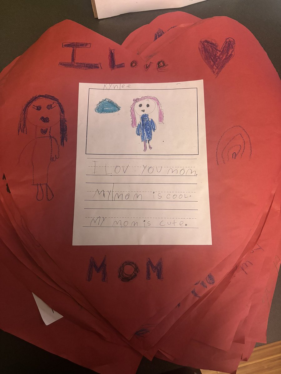 MrRomero0's tweet photo. Our little hands are hard at work on the sweetest surprise! Kindergarten is crafting heartfelt cards for Mother’s Day — full of love, creativity, and tiny handwriting.
#KindergartenLove #MothersDayMagic #WritingWithHeart #RISD https://t.co/PbaeS4uIzt