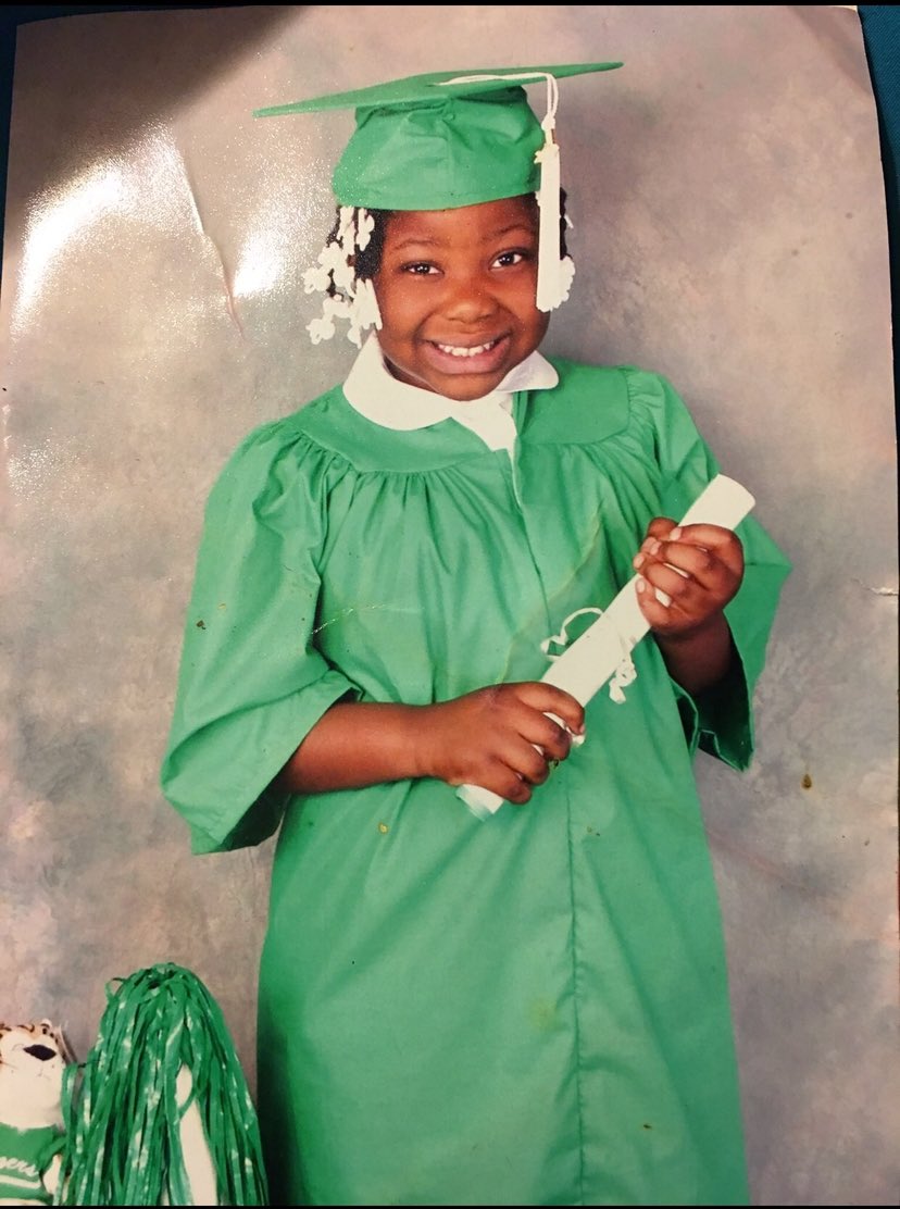 paradise_tia's tweet image. Thank You O’ Mother Dear 👩🏾‍🎓🐝

#BlackGirlMagic #asu25