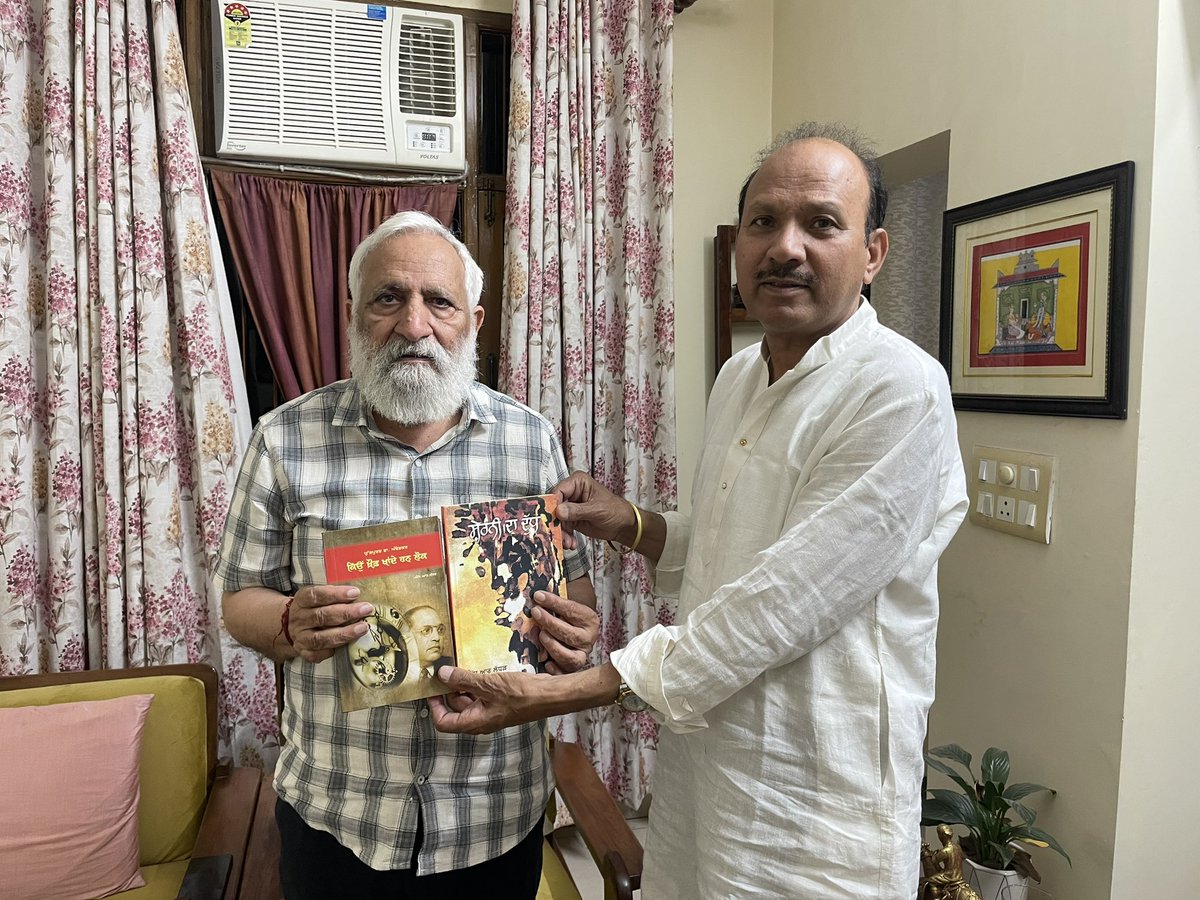 SRLadhar's tweet photo. Called upon Eminent Academic Dr @KuldipAgni, Former Vice Chancellor of @CU_Himachal. We had a healthy discussion on current Socio Political situation of Punjab. I presented Agnihotri ji with 2 books authored by me. https://t.co/cpEMKaXSAI