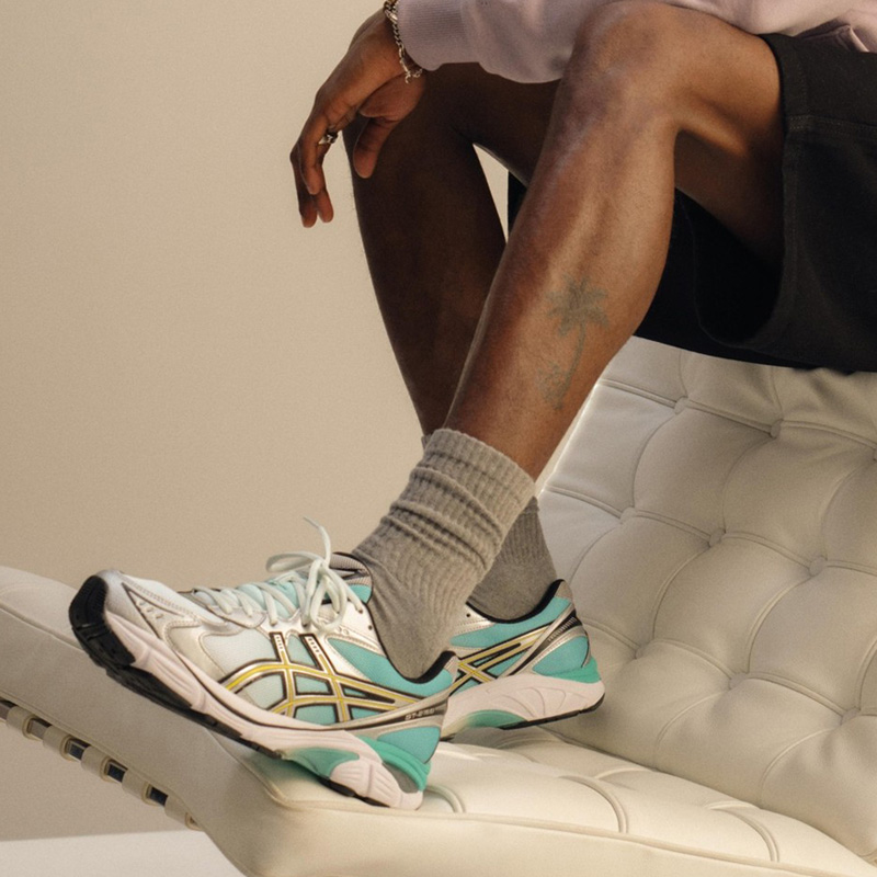Exclusive to @footlocker, this colorway option for the ASICS GT