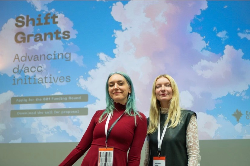 nodes_0's tweet image. We were proud to have taken part in NAT’25 in Berlin, a gathering of minds rethinking how humans and machines connect
It was was a pleasure to stand alongside a growing community reshaping the future of neuroadaptive systems
@louviq
@jed_voras
@marius_s_klug
@DianaEGherman