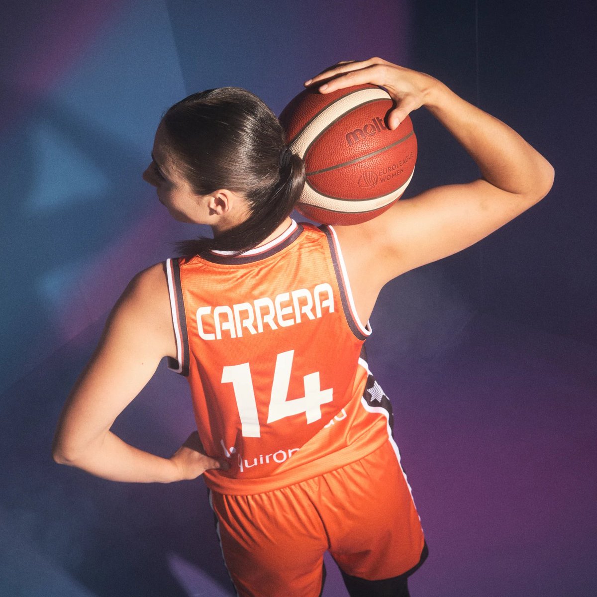 Maanuf96's tweet photo. RAQUEL CARRERA CONTRA AVENIDA 🥵🔥

29 PUNTOS
7 REBOTES
3 ROBOS
1 TAPÓN
11/12 EN TIROS DE CAMPO
4/4 EN TRIPLES
9 FALTAS RECIBIDAS
+15 EN PISTA
47 DE VALORACIÓN https://t.co/v0ztELE2oQ